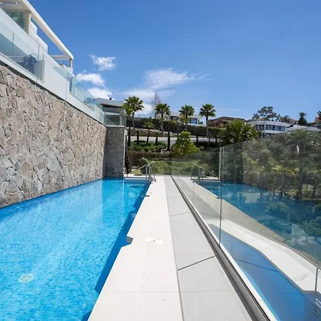 Modern With Pool Near Banus Apartman *