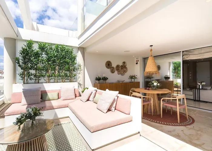 Modern With Pool Near Banus アパート *