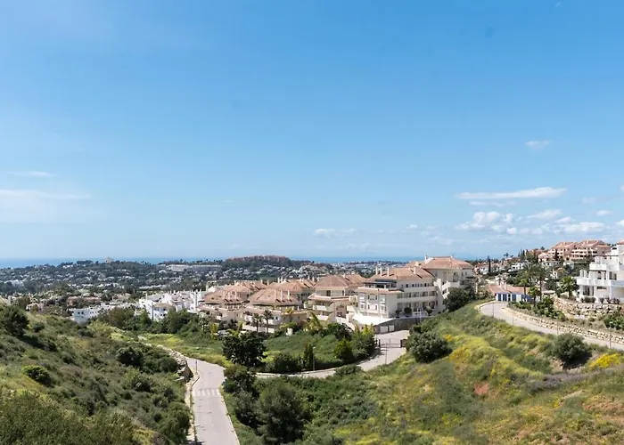 Modern With Pool Near Banus *