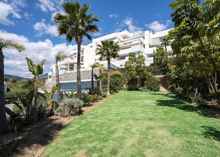 Appartement Modern With Pool Near Banus